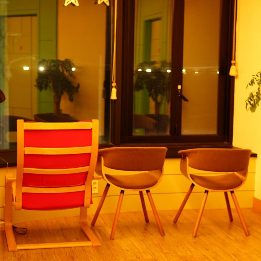 My Mother Guesthouse Jeju Bagian luar foto